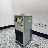 Lauda T 2200 Chiller image 1